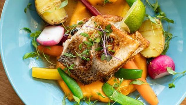 Wajib Dicoba Tips Menggoreng Ikan Agar Tidak Meletup Dan Lengket Di Wajan Lifestyle Liputan6 Com
