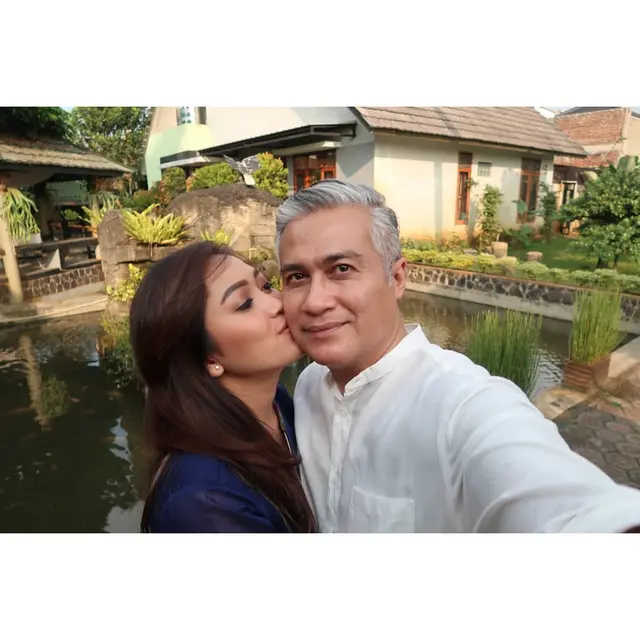Adjie Pangestu dan Novita Petria