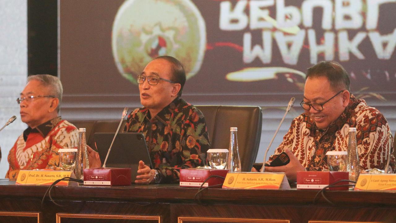 Refleksi Akhir Tahun Mahkamah Agung