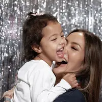 (Instagram/cathysharon)