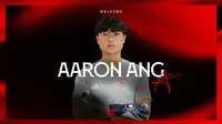 Aaron Ang, kiper muda yang merupakan pemain Timnas Indonesia U-17, sudah mulai berlatih di bawah arahan Rafa Ortega. (Bola.com/Dok. LaLiga)
