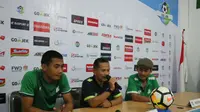 Pelatih PSMS Medan Djadjang Nurjaman  (Reza Efendi)