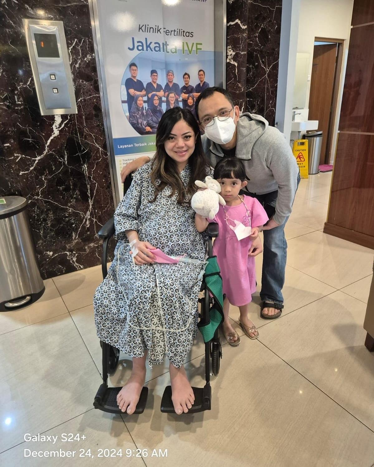 Potret Raiyah Istri Danny Rukmana Mantan Suami Lulu Tobing Melahirkan Anak Kedua, Bayi Perempuan Cantik