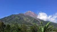 Gunung Merapi (Liputan6.com/ Reza Kuncoro)