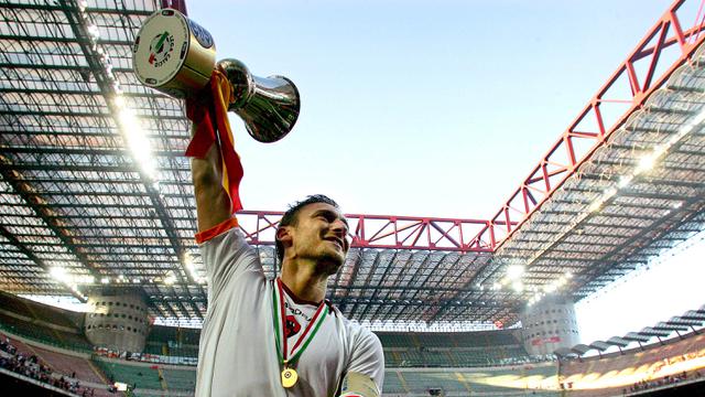FOTO: Perjalanan Penuh Kesetian Francesco Totti Bersama Roma