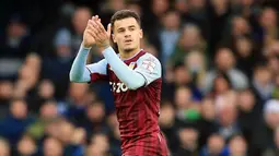 Philippe Coutinho - Penyerang asal Brasil ini nampaknya memang cocok bermain di Liga Inggris. Pemain Barcelona yang dipinjam Aston Villa ini sukses tampil memukau dengan mencetak dua gol serta dua assists dari lima laga. (AFP/Lindsey Parnaby)