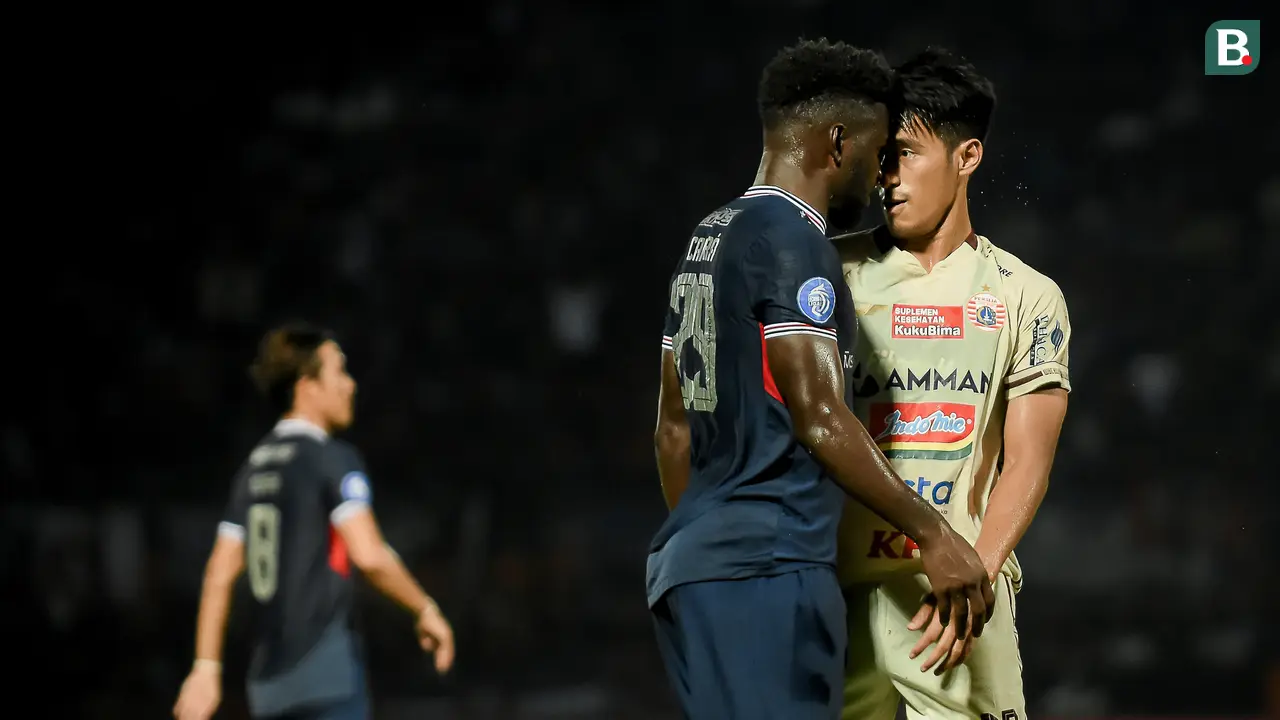 Foto: Nostalgia Hanif Sjahbandi di Kandang Arema FC saat Pertandingan Melawan Persija dalam Pekan ke-7 BRI Liga 1