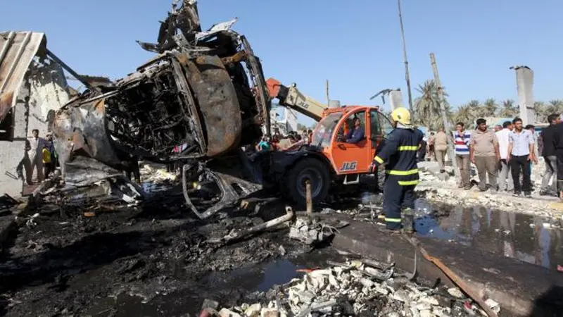 ISIS Ledakkan Truk Bahan Bakar di Pos Pemeriksaan, 60 Tewas