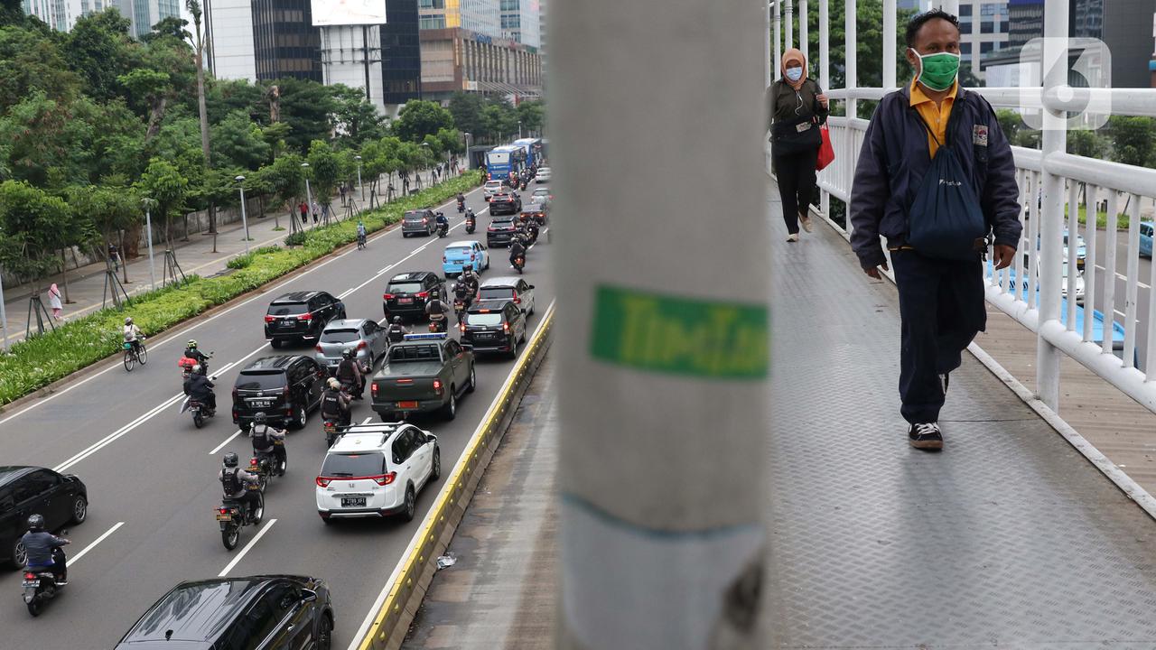 FOTO: Indonesia Dipastikan Alami Resesi