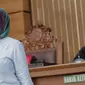 Terdakwa kasus dugaan penyebaran berita bohong atau hoaks, Ratna Sarumpaet menjalani sidang lanjutan di Pengadilan Negeri Jakarta Selatan, Selasa (14/5/2019). Sidang tersebut dengan agenda pemeriksaan terhadap dirinya. (Liputan6.com/Faizal Fanani)