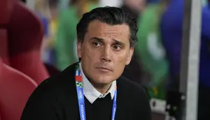 Kursi Pelatih Timnas Turki Bergoyang: Arda Turan Mengemuka Gantikan Vincenzo Montella