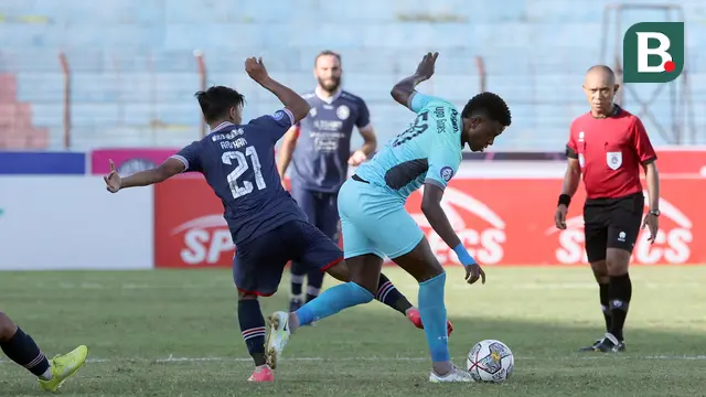 Foto: Aksi Memikat Alberto Goncalves dan Lulinha Bawa Madura United Sikat Arema FC dalam Lanjutan BRI Liga 1