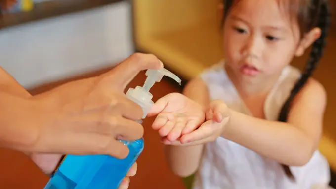 7 Kebiasan Hidup Sehat yang Bisa Bunda Coba untuk Si Kecil