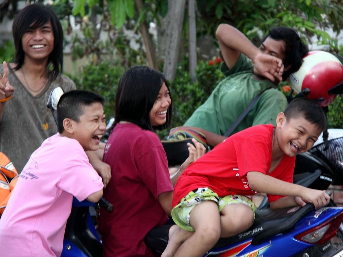 Tips Membuat Pantun Lucu Banget