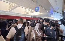 LRT Jabodebek Gangguan, Penumpang Panik Rem Mendadak hingga Barang Berjatuhan
