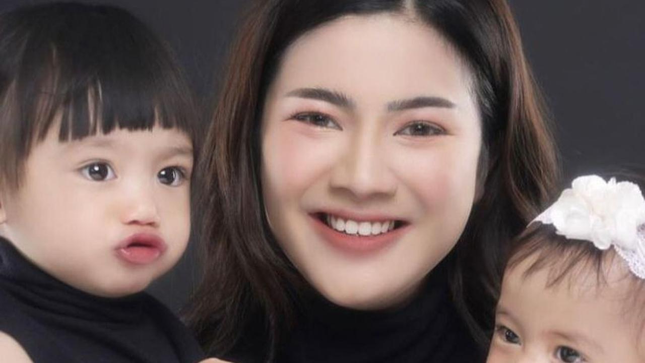 Potret Felicya Angelista Momong Kedua Anaknya, Wajah Graziel dan Baby Zefanya Gemesin Banget