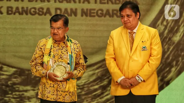 Jokowi - Ma'ruf Amin Hadiri HUT ke-55 Partai Golkar