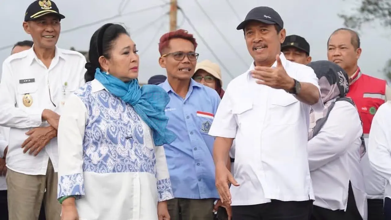 Menteri Kelautan dan Perikanan Sakti Wahyu Trenggono dan Ketua Komisi IV DPR RI Titiek Soeharto