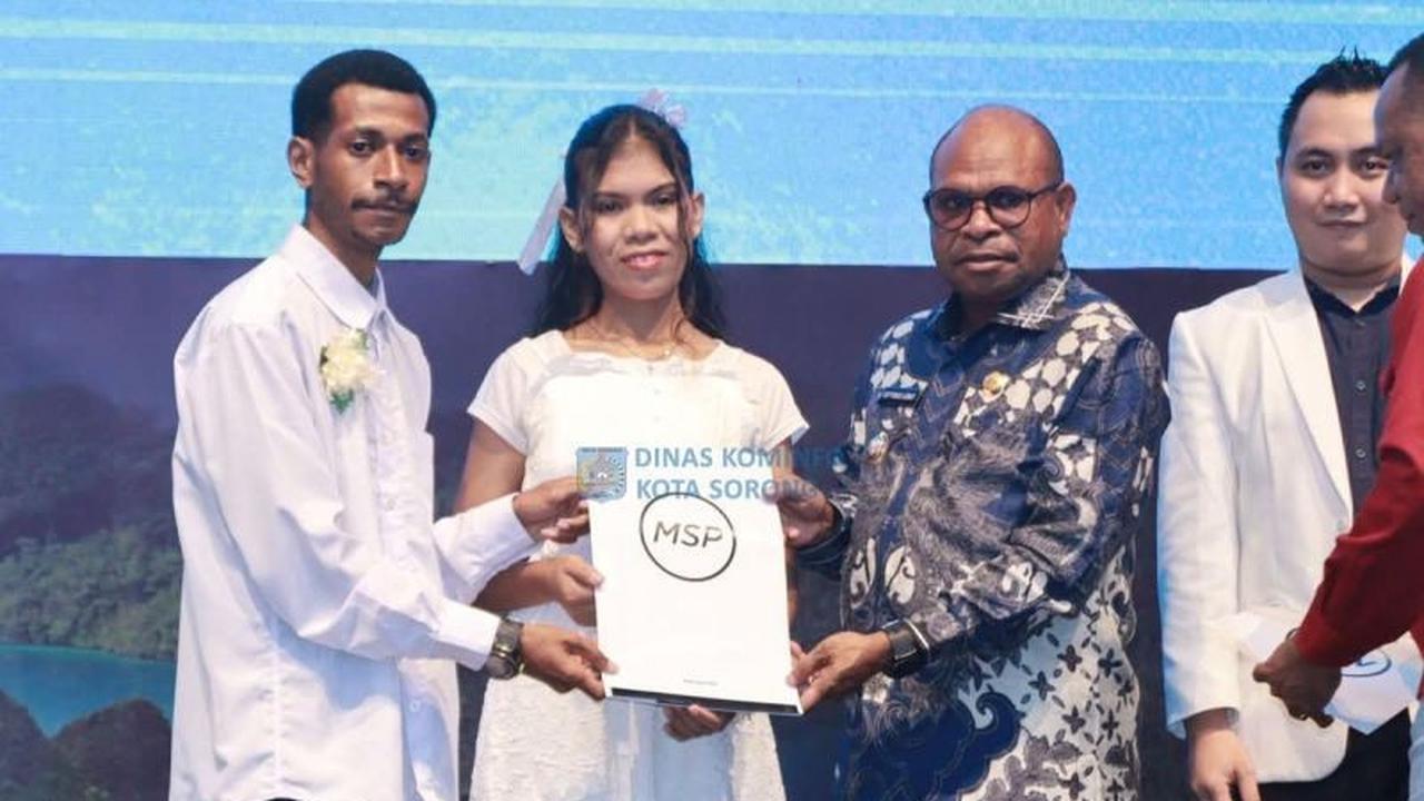 Tahukah Anda Pentingnya Legalitas? Pemkot Sorong Fasilitasi 23 Pasangan Ikuti Pernikahan Sipil Gratis