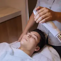 MOII Aesthetic Clinic Bali hadirkan perawatan kecantikan bagi para pria yang bisa dicoba.