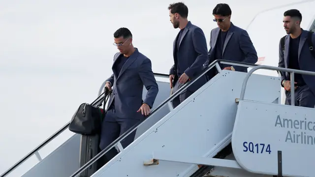 Foto: 'Full Aura' Cristiano Ronaldo dan Skuad Portugal saat Mendarat di Amerika Serikat untuk Piala Dunia 2026