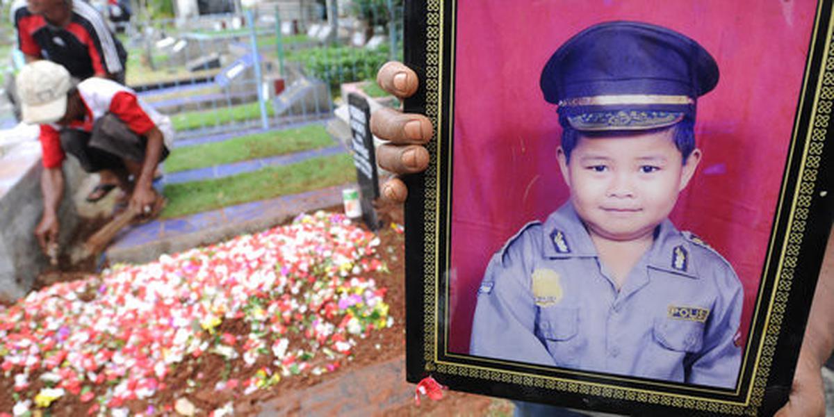 Bocah SD Renggo, tewas dianiaya karena pisang