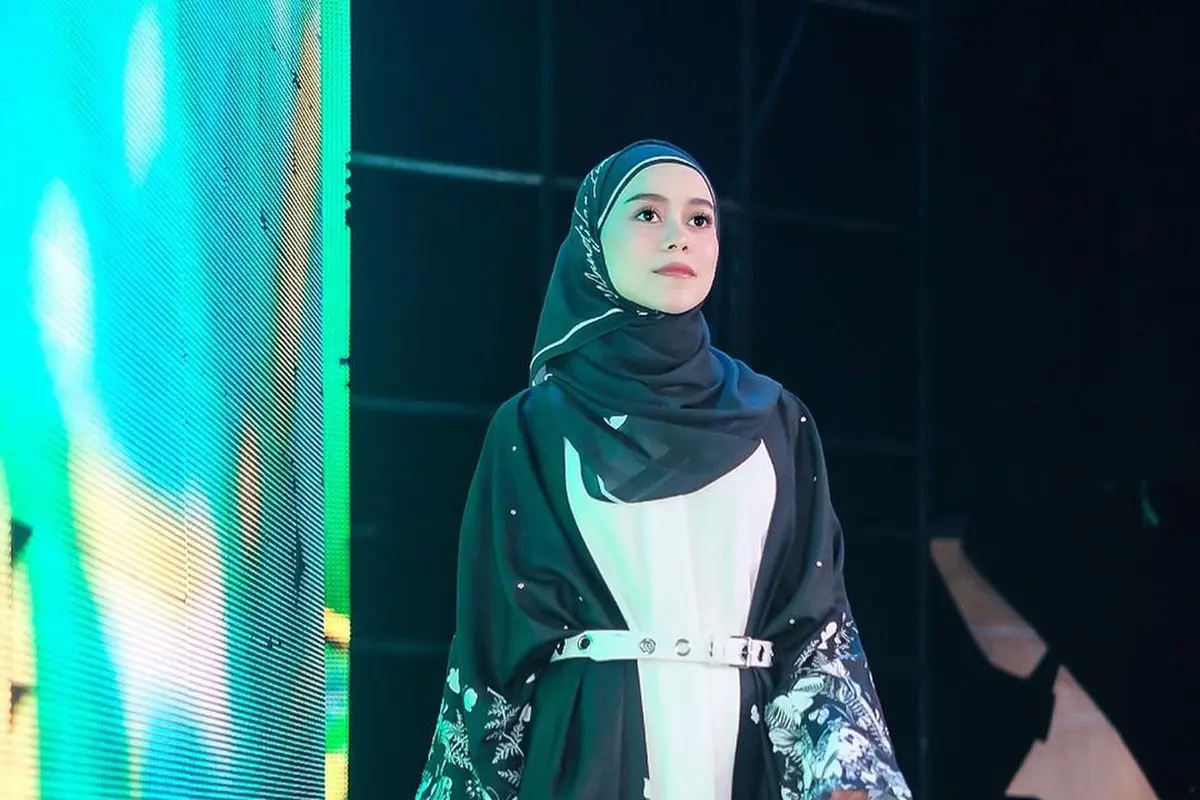Inspirasi Makeup Idul Fitri dari Lesti Kejora