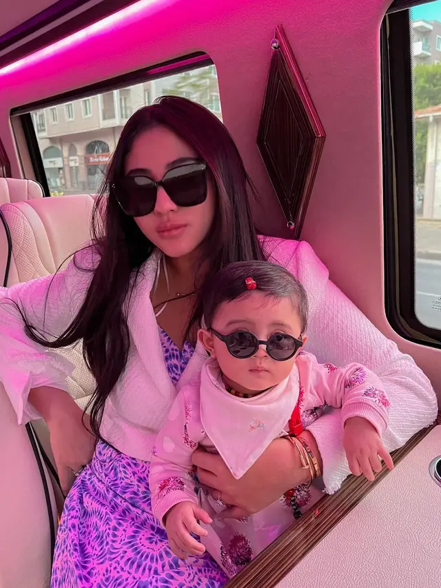 Ali Syakieb dan Margin Wieheerm liburan di Turki (Instagram/marginw)