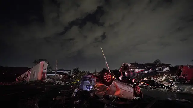 Tornado Besar Terjang New Orleans