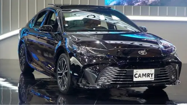 Mobil Toyota Camry/Foto: toyota.astra.co.id