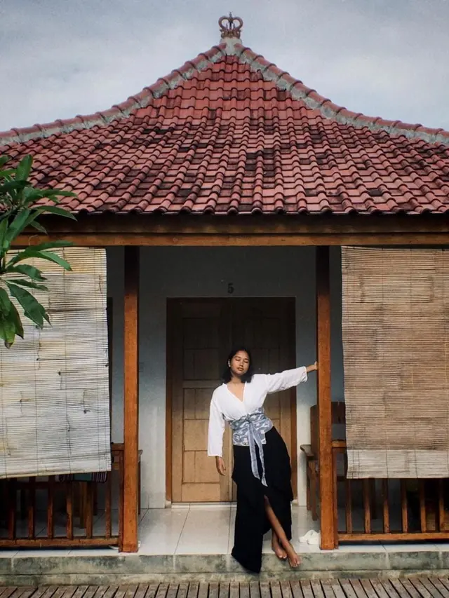 Salwa anak Titi DJ yang selalu jadi cewek mamba