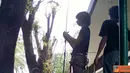 Citizen6, Jakarta: anggota Caterva, Wicaksono Eko bersama temannya sedang mempersiapkan latihan memanjat. (Pengirim: Kelompok 23)