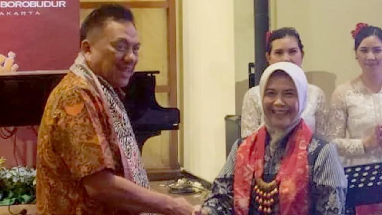 Gubernur Olly juga mengatakan ada peluang besar Provinsi Sulut menjadi daerah jasa jika peluang itu dimanfaatkan optimal.