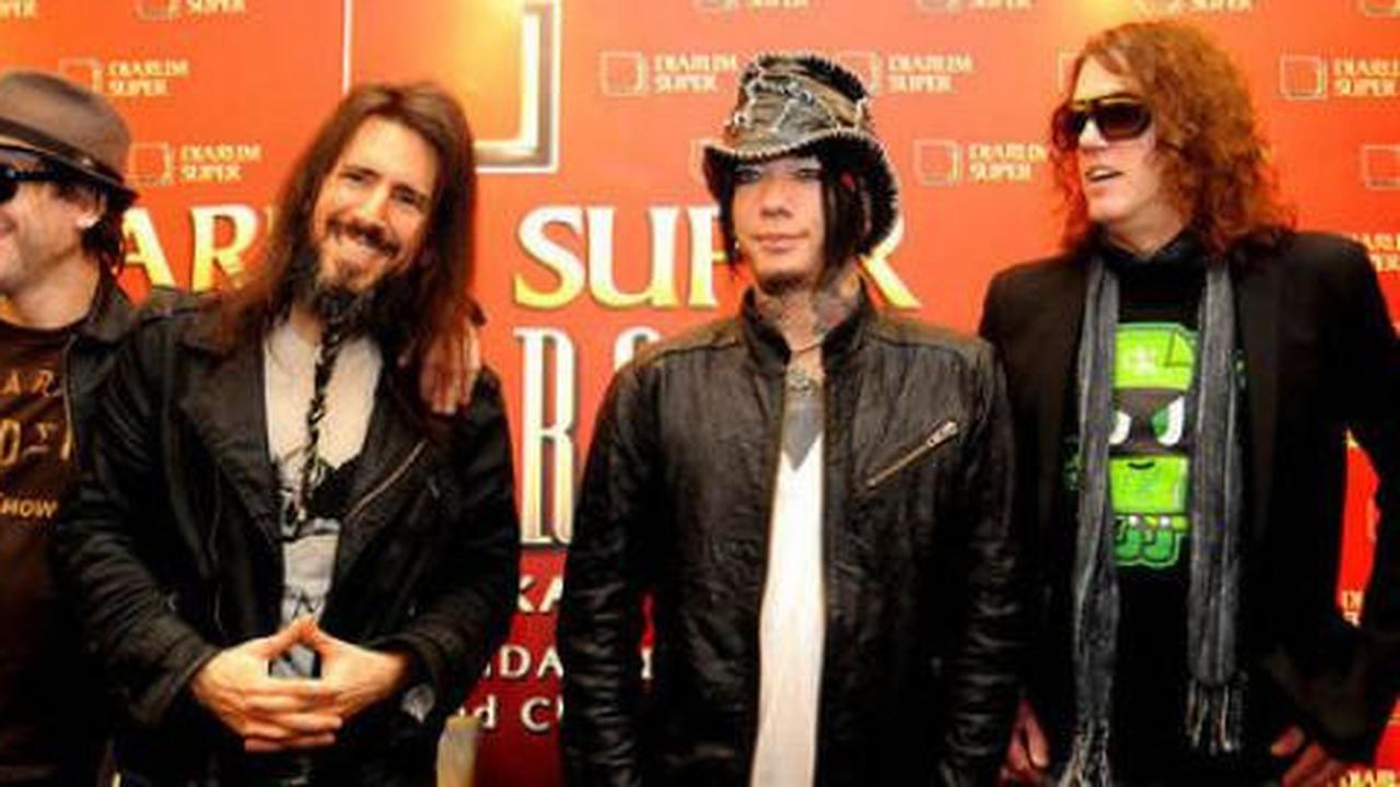Penonton Guns N Roses mulai masuk MEIS