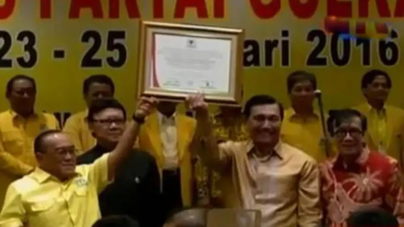 Segmen 2: Keputusan Golkar hingga Perakit Televisi ke Istana