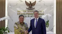 Menteri Koordinator Bidang Perekonomian Airlangga Hartarto menerima kunjungan Duta Besar Uni Eropa untuk Indonesia Vincent Piket, Selasa (15/08).