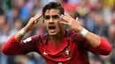 2. Andre Silva (Portugal) -  Andre Silva penyerang masa depan Portugal gagal tampil memukau di Piala Konfederasi 2017. Ketajaman striker baru AC Milan tersebut menurun drastis, dia hanya melesakkan satu gol dari lima laga. (AFP/Yuri Kadobnov)