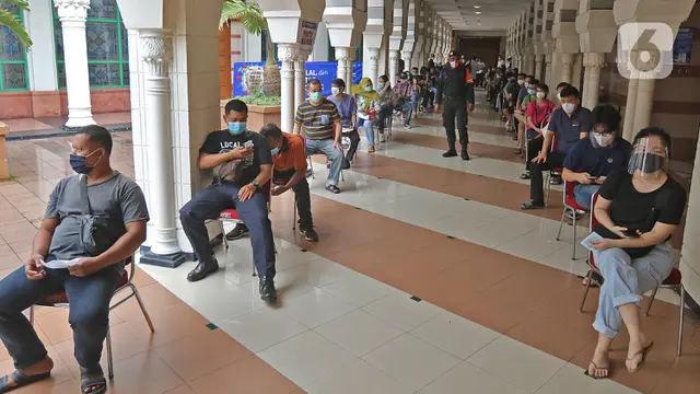 Vaksinasi COVID-19 Tahap Kedua Dimulai