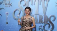 Nabila Syakieb di SCTV Awards 2016. (Foto: Liputan6.com / Herman Zakharia)