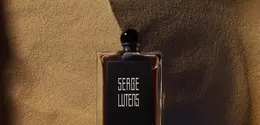 Parfum terbaru dari Serge Lutens yang mengajak penggunanya menyelami keindahan senja yang perlahan berubah menjadi malam. [Dok/aromaabadi].