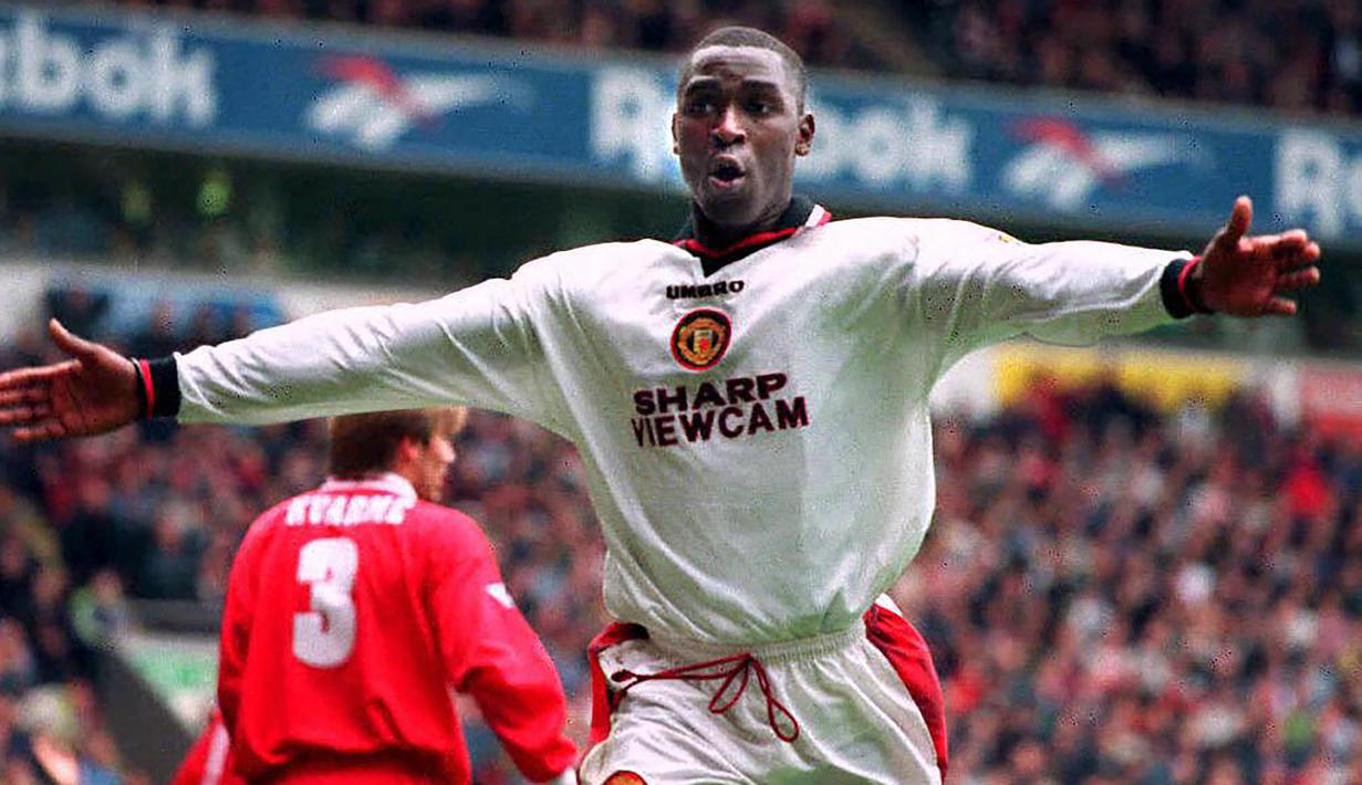 Andy Cole. Striker Inggris berusia 50 tahun yang pensiun di Nottingham Forest November 2008 ini total mencetak 187 gol di Liga Inggris. Seluruh gol dicetak saat memperkuat 6 klub, Newcastle, MU, Blackburn, Fulham, Man City dan Portsmouth dalam 16 musim (1993/1994-2006/2007). (AFP/PA/Owen Humphreys)