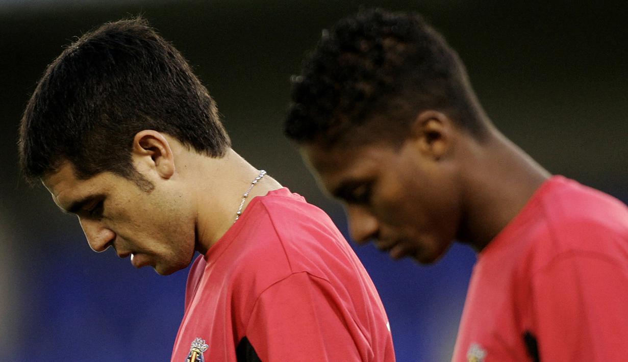 Antonio Valencia (kanan). Didatangkan Manchester United dari Wigan Athletic pada awal musim 2009/2010. Ia sejatinya adalah pemain pinjaman dari Villarreal yang lebih dulu dipinjamkan ke Recreativo Huelva. Di Villarreal hanya bermain 2 kali pada musim 2005/2006. (AFP/Jose Jordan)