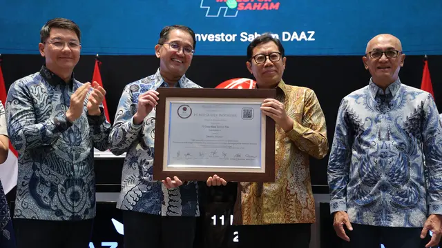 Pencatatan perdana saham PT Daaz Bara Lestari Tbk (DAAZ), 11 November 2024. (Foto: BEI)