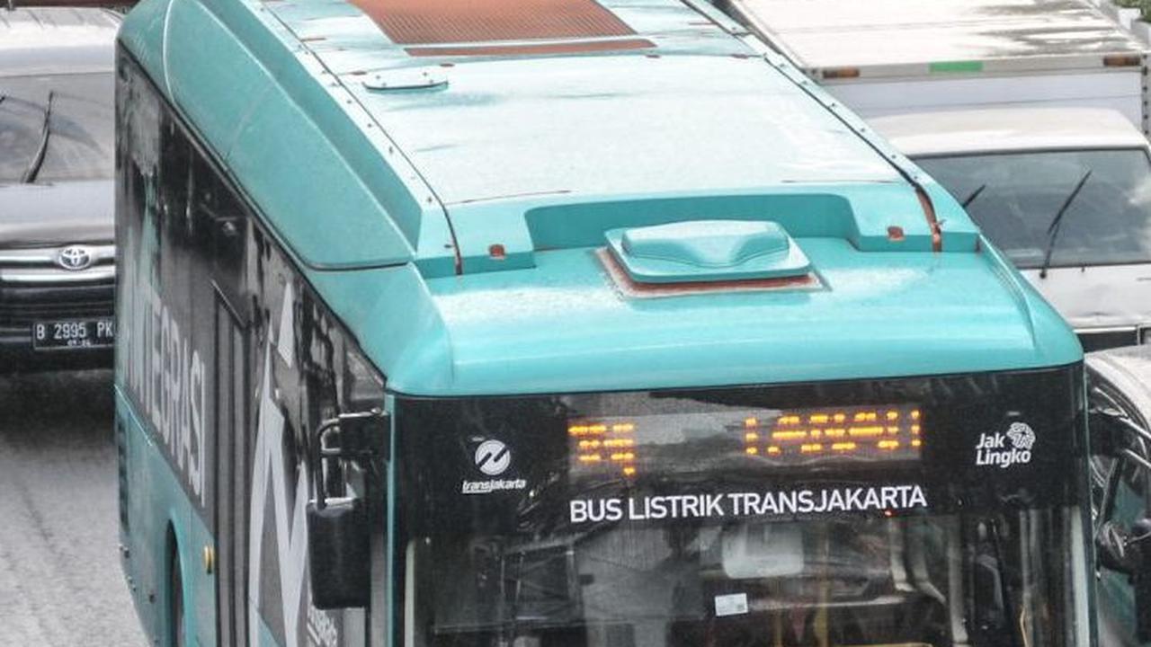 Catat! Hari Ini Transjakarta Modifikasi Rute D11 Jadi Depok-BKN Via Cibubur