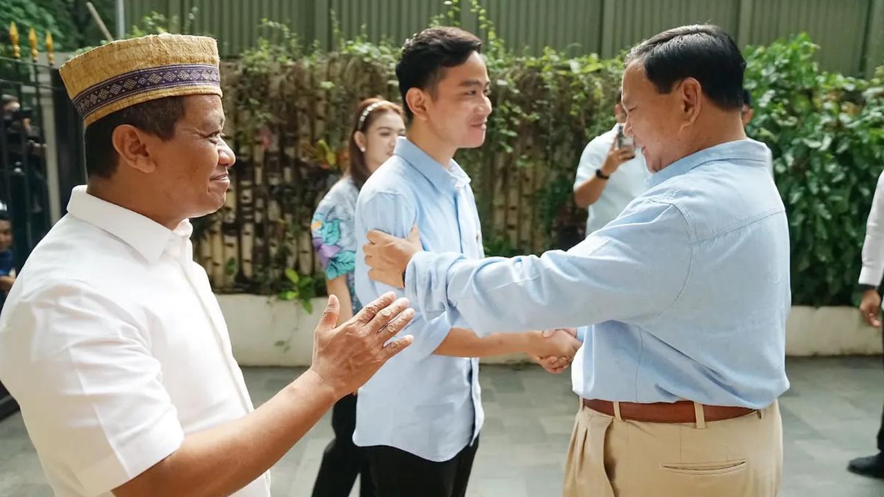 Putra pertama Presiden Joko Widodo itu mengaku belum menerima undangan dari Ma’ruf Amin.<br>
