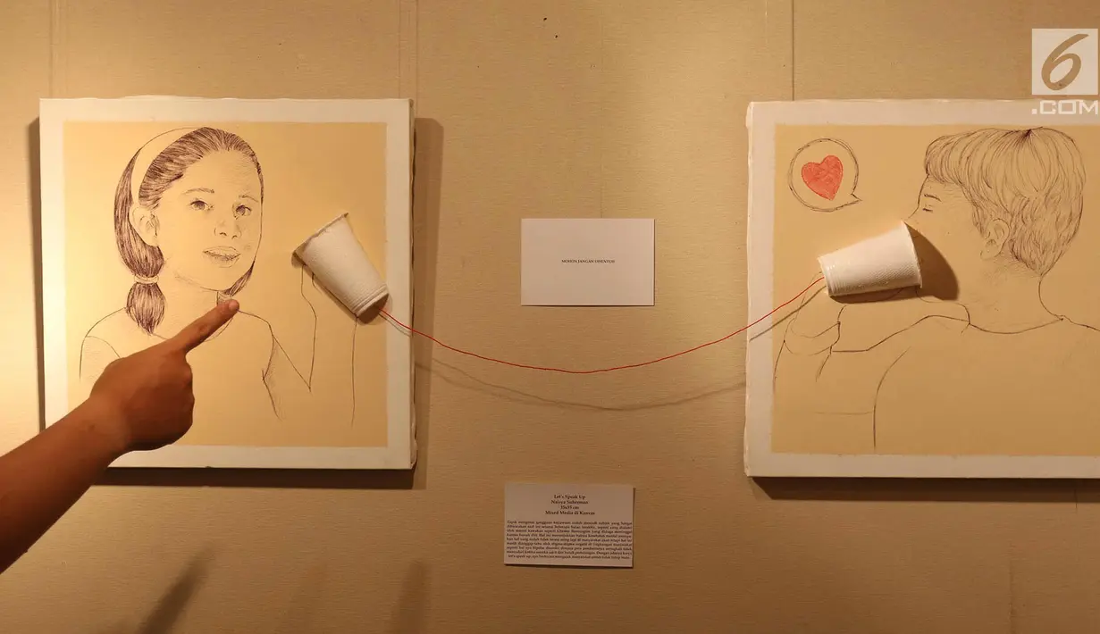 Karya yang dipajang dalam pameran seni rupa bertajuk ‘Ekspresi Ragam Jiwa’ di Galeri Cipta III TIM, Jakarta, Rabu (4/4). Pameran ini sekaligus memeringati hari kelahiran Vincent Van Gogh, seniman yang menderita bipolar. (Liputan6.com/Immanuel Antonius)
