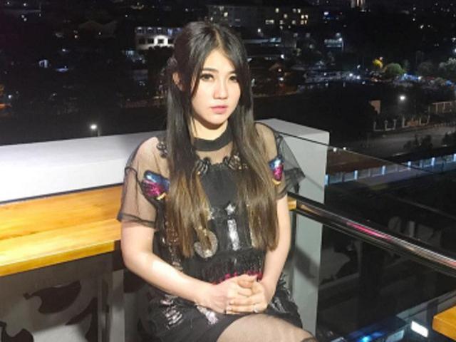 Lagu Sayang Via Vallen Disebut Mirip Lagu Jepang Showbiz Liputan6 Com Sayang, opo kowe krungu jerit e ati ku mengharap engkau kembali sayang nganti memutih rambut ku rabakal luntur treno ku. lagu sayang via vallen disebut mirip