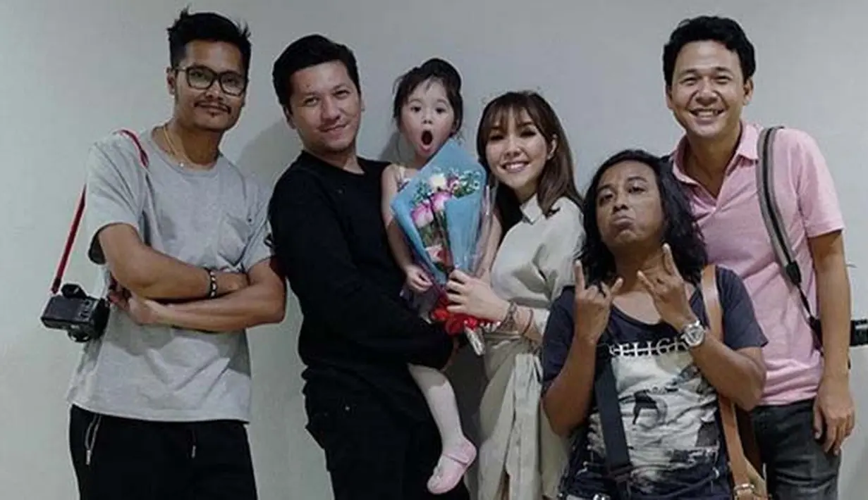 (Instagram/gisel_la)