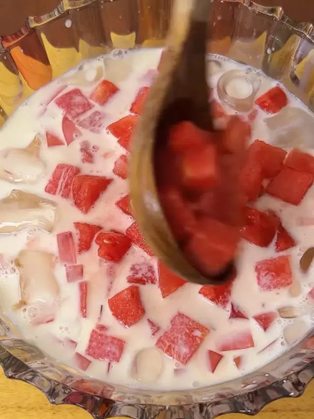 Sago Semangka Sederhana ala Sissy Prescilia (Foto: Instagram @sysiio)