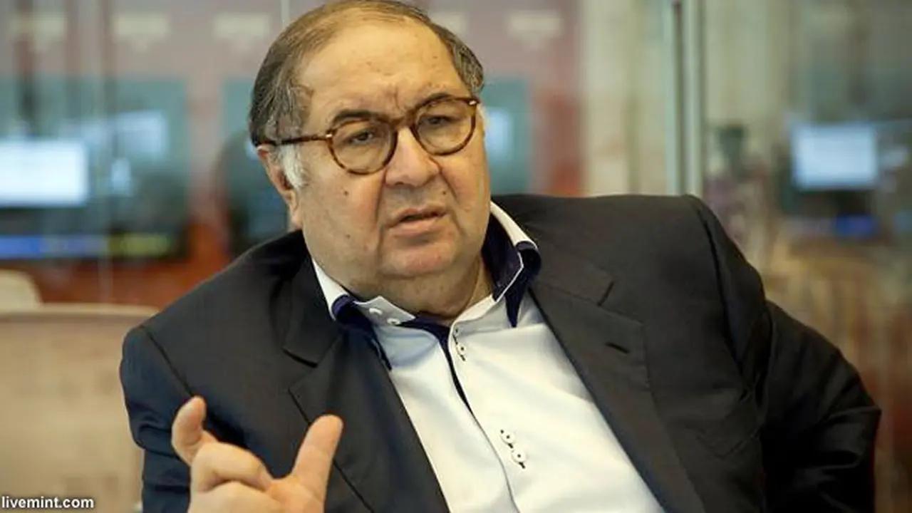 usmanov-arsenal-130501b